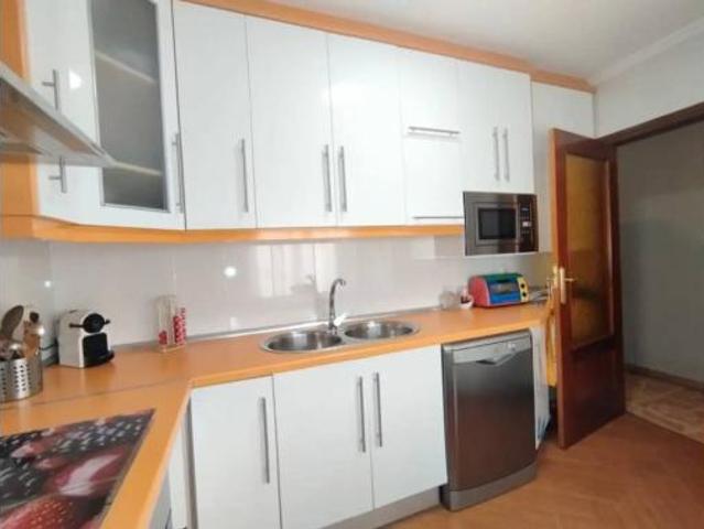 Chalet en venta en Tomelloso, Castilla-La Mancha
