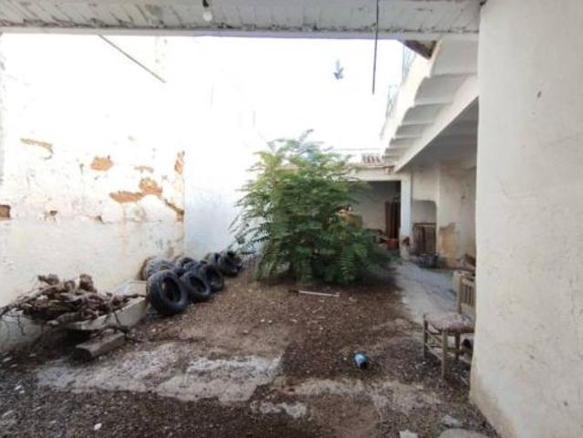Chalet en venta en Tomelloso, Castilla-La Mancha