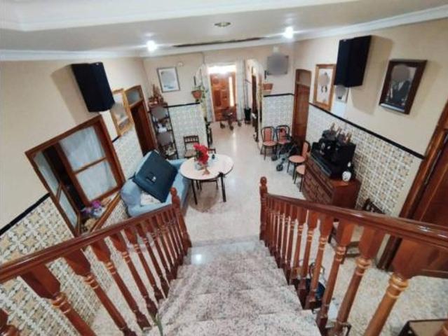 Chalet en venta en Tomelloso, Castilla-La Mancha