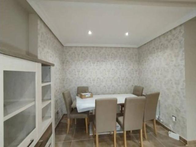 Chalet en venta en Tomelloso, Castilla-La Mancha