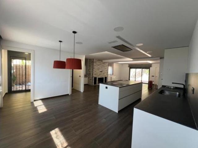 Chalet en venta en Mas de Mora, Maresme