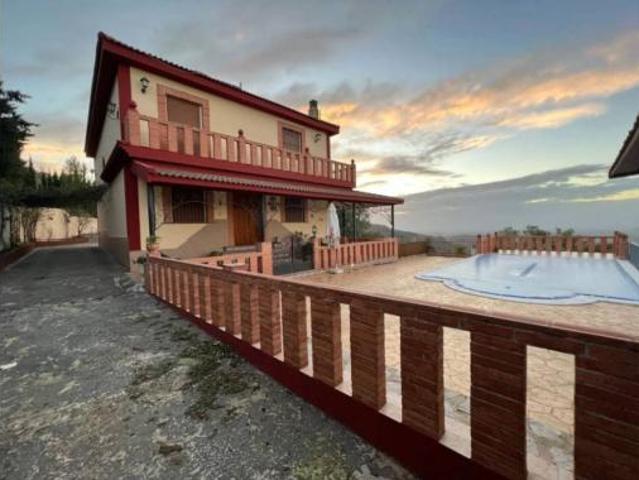 Chalet en venta en Torre Del Campo, Andalucía
