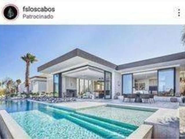 Villa en venta en Torrelaguna