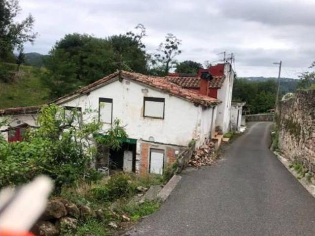 Chalet en venta en Viérnoles, Torrelavega