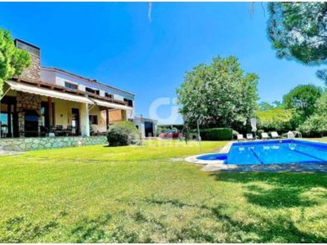 Chalet en venta en Torrelodones, Madrid