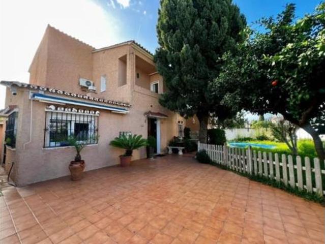 Chalet en venta en Churriana, Málaga-Costa del Sol