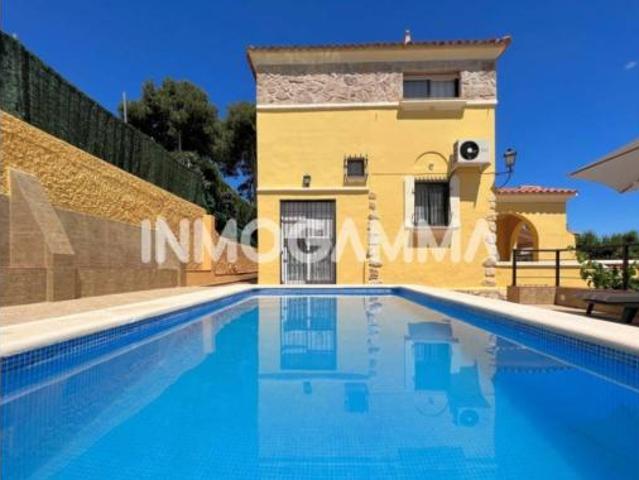 Villa en venta en Torrent, Urbanización Mas de la Montañeta