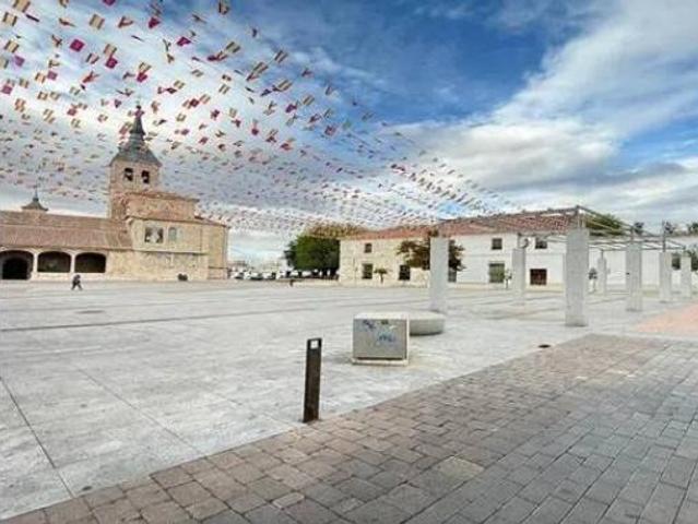Chalet en venta en Torres De La Alameda, Madrid