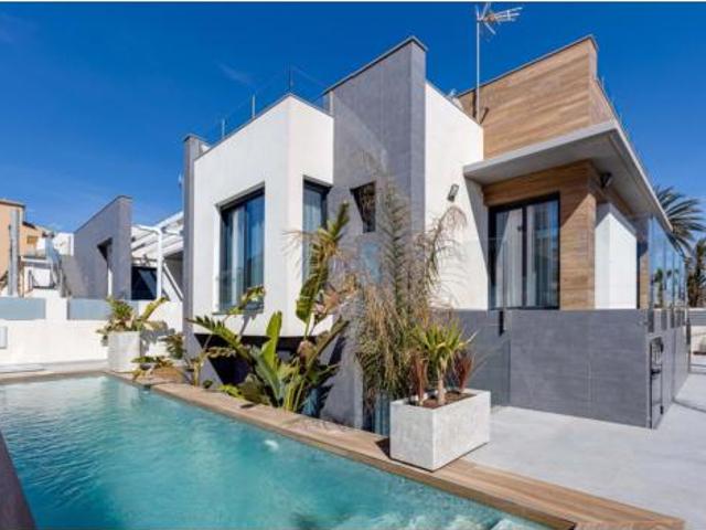 Chalet en venta en La Mata, el Baix Segura / La Vega Baja