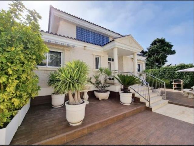 Chalet en venta en La Mata, el Baix Segura / La Vega Baja