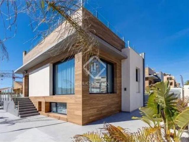 Chalet en venta en La Mata, el Baix Segura / La Vega Baja