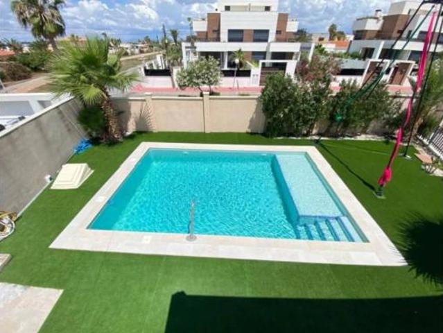 Chalet en venta en La Loma, el Baix Segura / La Vega Baja