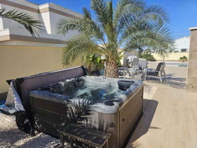 Chalet en venta en Urbanización Los Balcones, el Baix Segura / La Vega Baja
