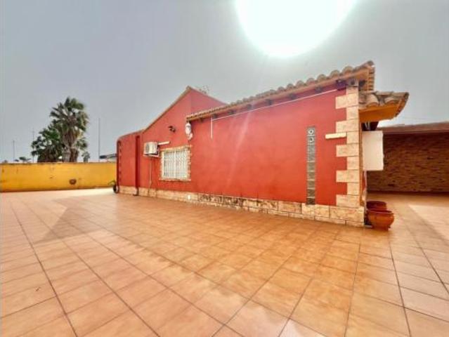 Chalet en venta en Urbanización Los Balcones, el Baix Segura / La Vega Baja