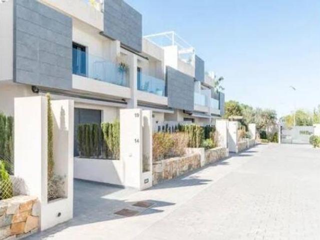 Chalet en venta en Villa Martín, el Baix Segura / La Vega Baja
