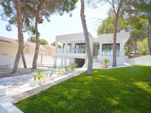 Chalet en venta en Urbanización Los Balcones, el Baix Segura / La Vega Baja