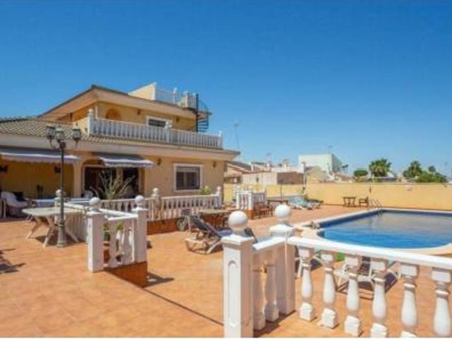 Chalet en venta en Cabo Cervera-Playa la Mata, el Baix Segura / La Vega Baja