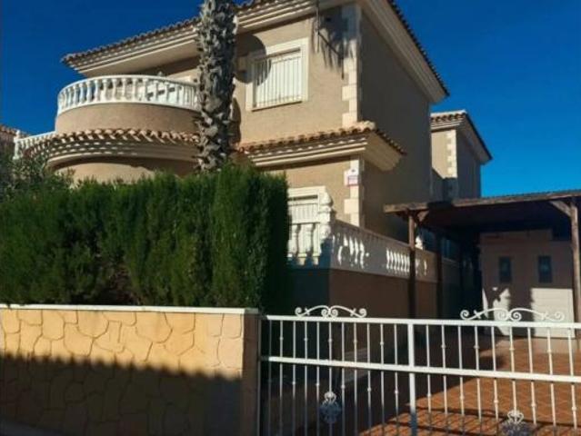 Chalet en venta en Europa, el Baix Segura / La Vega Baja