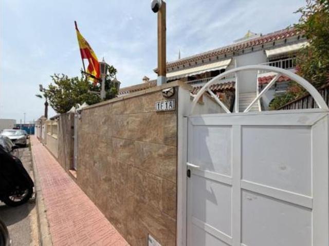 Chalet en venta en Cabo Cervera-Playa la Mata, el Baix Segura / La Vega Baja