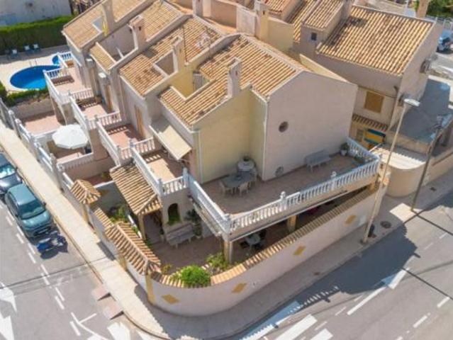 Chalet en venta en La Rosaleda, Torrevieja