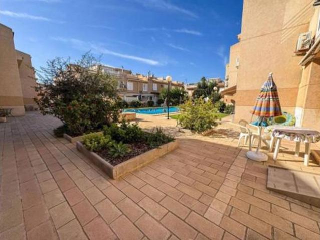 Chalet en venta en La Rosaleda, Torrevieja