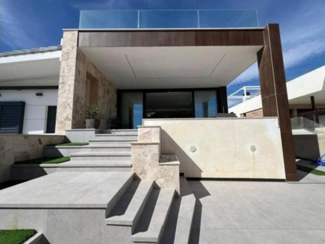 Chalet en venta en La Mata, el Baix Segura / La Vega Baja