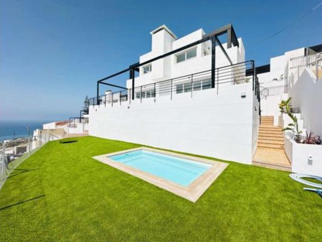 Chalet en venta en Torrox Park, La Axarquía