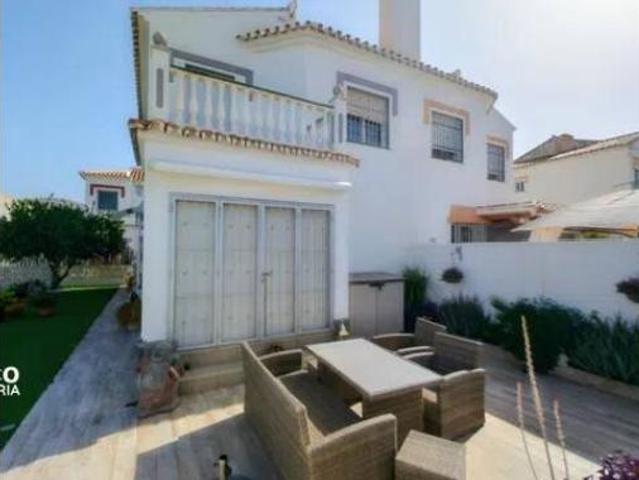 Casa en venta en Torrox Park, La Axarquía