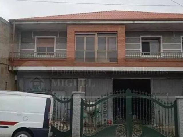 Chalet en venta en A Limia, Galicia