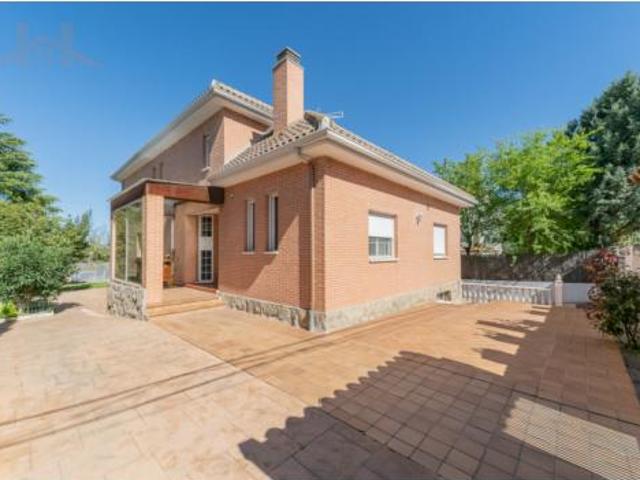 Chalet en venta en Tres Cantos, Madrid