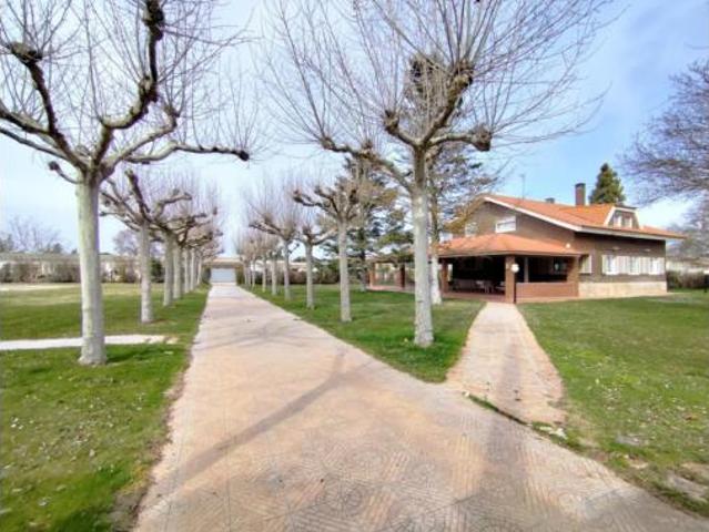 Chalet en venta en Trigueros Del Valle, Castilla y León