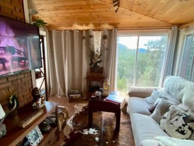 Chalet en venta en Valdenaya, Trillo