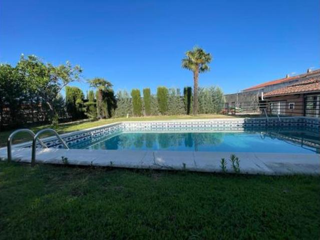 Chalet en venta en Trujillo