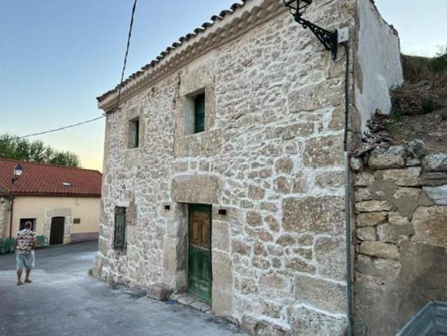 Chalet en venta en Tubilla del Lago, Burgos