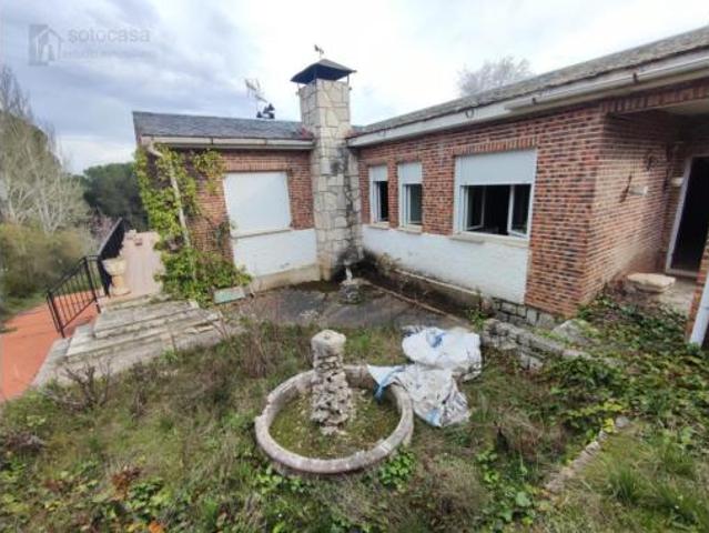 Chalet en venta en Tudela De Duero, Castilla y León