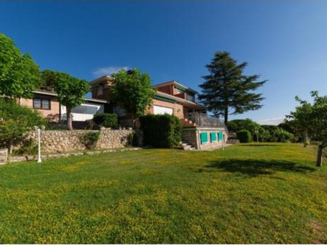 Chalet en venta en Tudela De Duero, Castilla y León