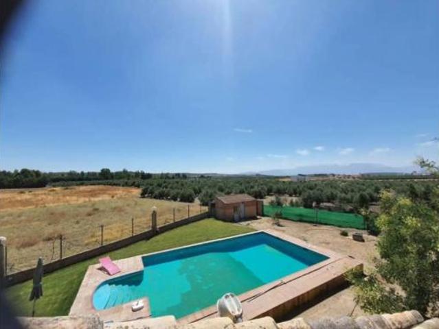 Chalet en venta en Úbeda, Andalucía