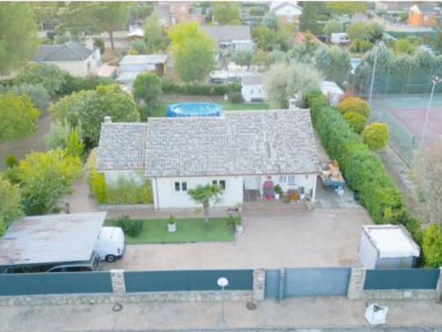 Chalet en venta en Caraquiz, Uceda