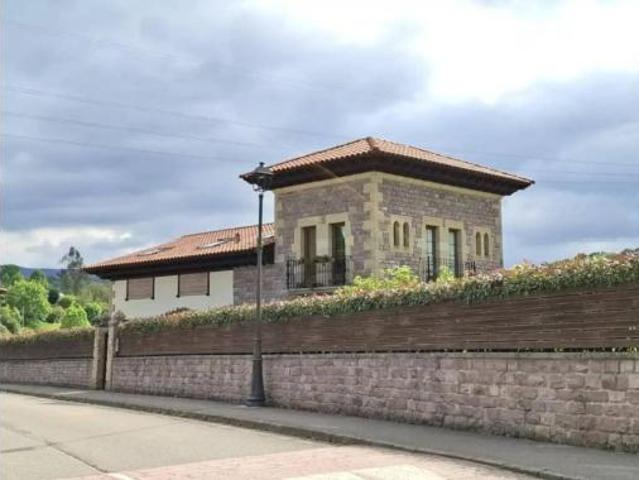 Chalet en venta en Pumalverde, Udías