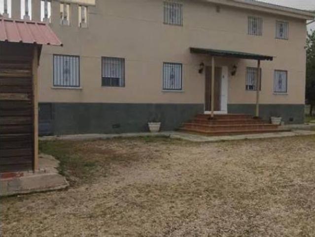 Chalet en venta en Serranillos Del Valle, Madrid