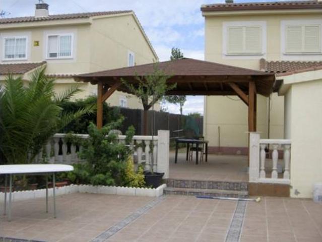 Chalet en venta en Torrejoncillo de los Higos, Ugena