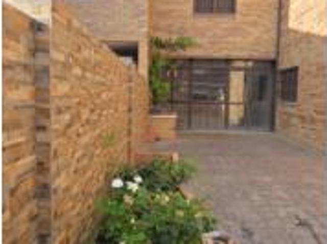 Chalet en venta en Ugena, Castilla-La Mancha