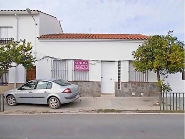 Chalet en venta en Hinojosa Del Valle, Badajoz