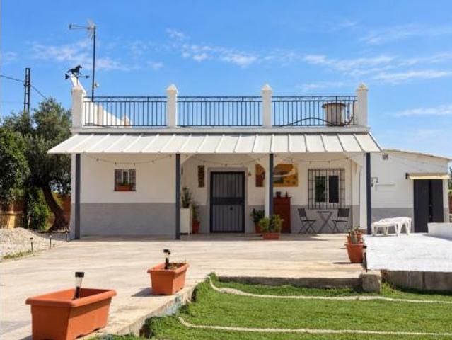 Chalet en venta en Casas Cerros, Utrera