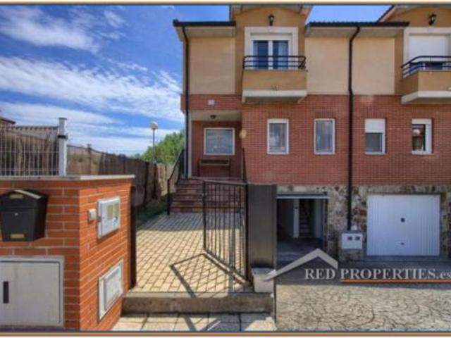 Chalet en venta en Valdefresno, Castilla y León