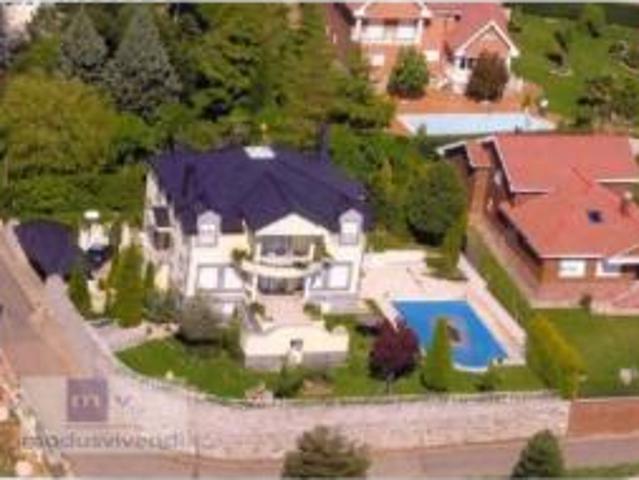 Chalet en venta en Valdefresno, Castilla y León