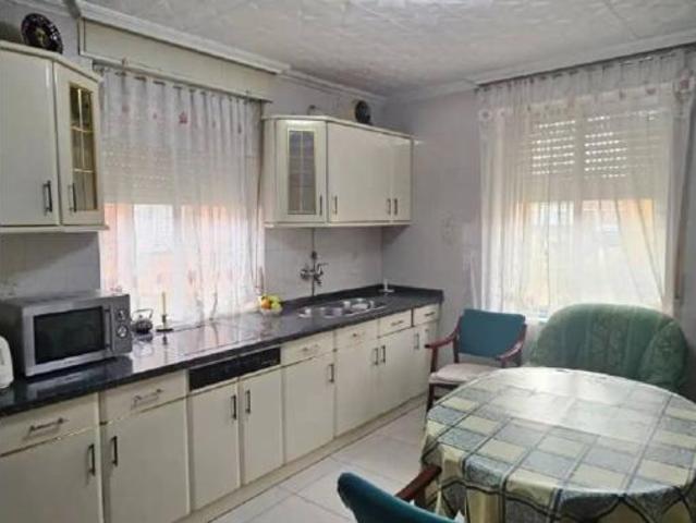 Chalet en venta en Valdefuentes Del Páramo, Castilla y León