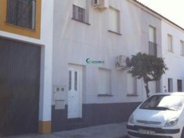 Chalet en venta en Valdelacalzada, Badajoz