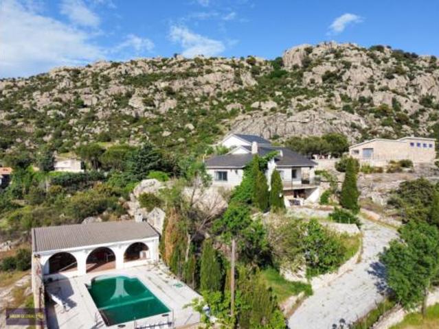 Chalet en venta en Sexmo de Lozoya, Valdemanco