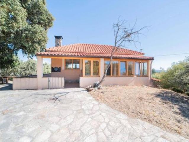 Chalet en venta en Valdemorillo, Madrid